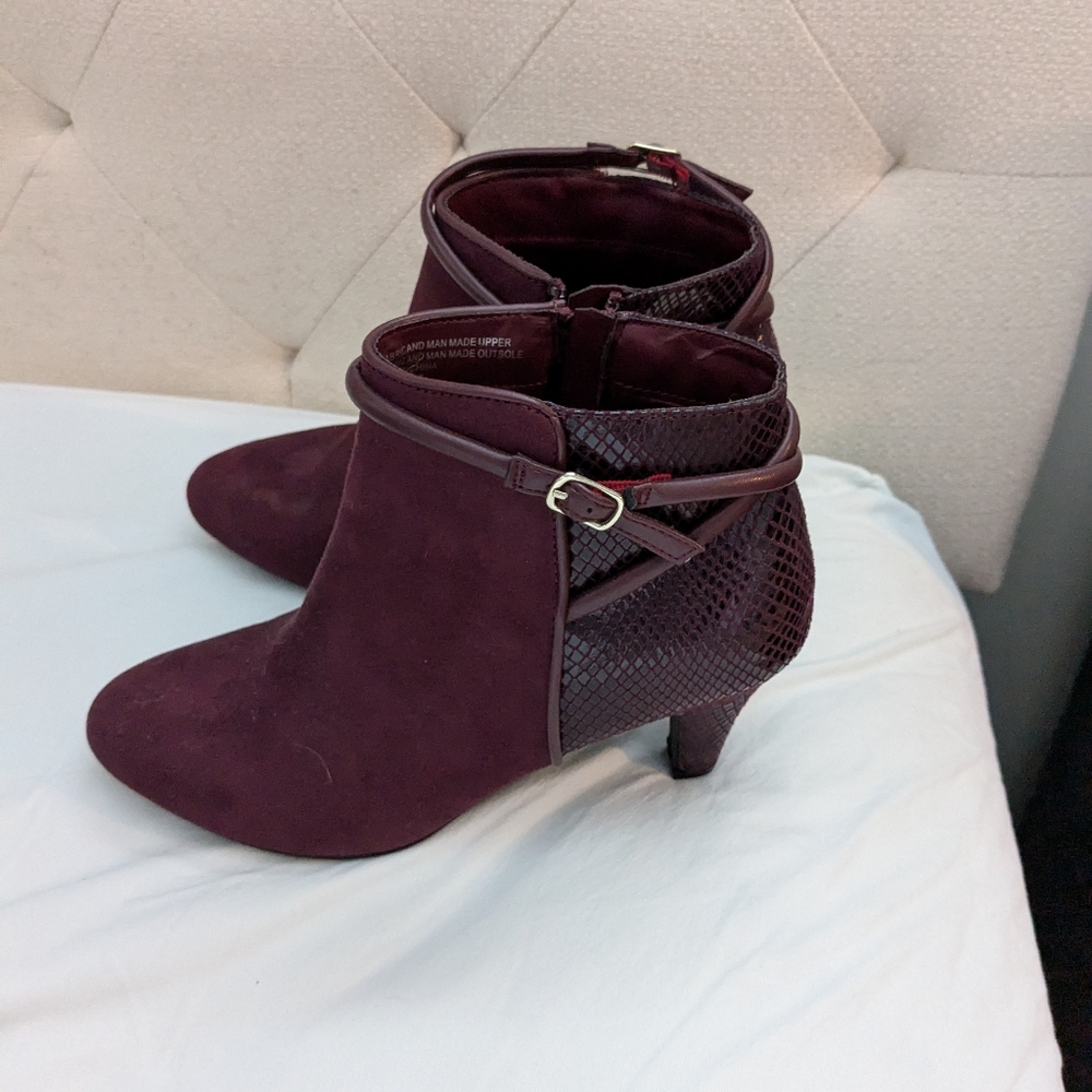 Maroon two tone booties